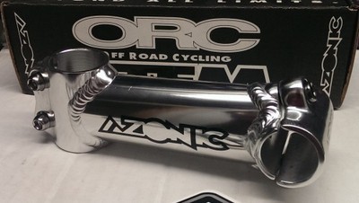 Azonic OCR Vorbau, 1 1/8'' Ahead, 135mm, ca. 5°, silber, NEU, NOS