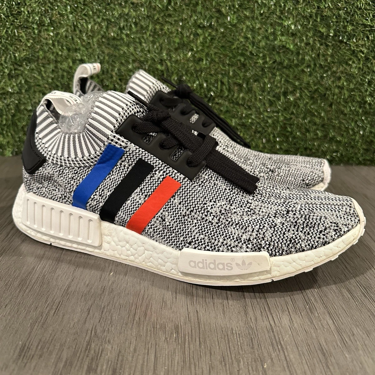 adidas gazelle silver green womens Adidas NMD R1 Primeknit Tricolor Black NOIRFONCE Sneakers