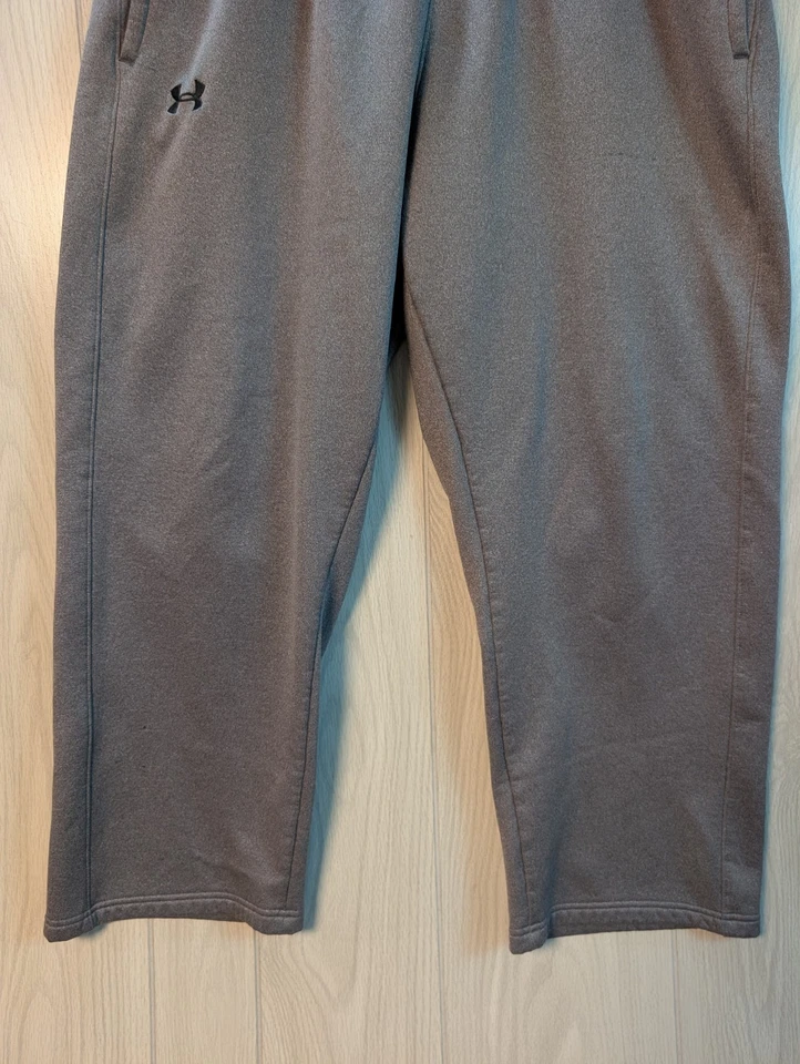 Pantalones deportivos Under Armour Storm polar pierna recta para hombre 2XL XXL grises Foto 3 de 4