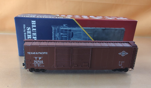 Branchline Blueprint Series HO 50' AAR Boxcar Double Door 1112 Texas & Pacific | Zustand: Used