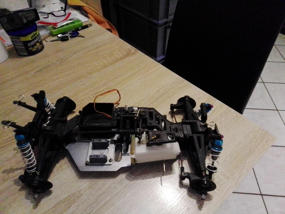 Carson CV 10 Nitro Verbrenner Buggy / Truggy Chassis 4 WD  1 zu 10  guter Zustan - Bild 2 von 4