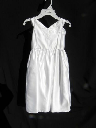white christmas dresses Baby Girls Smocked Angel Sleeve Dress main image 1
