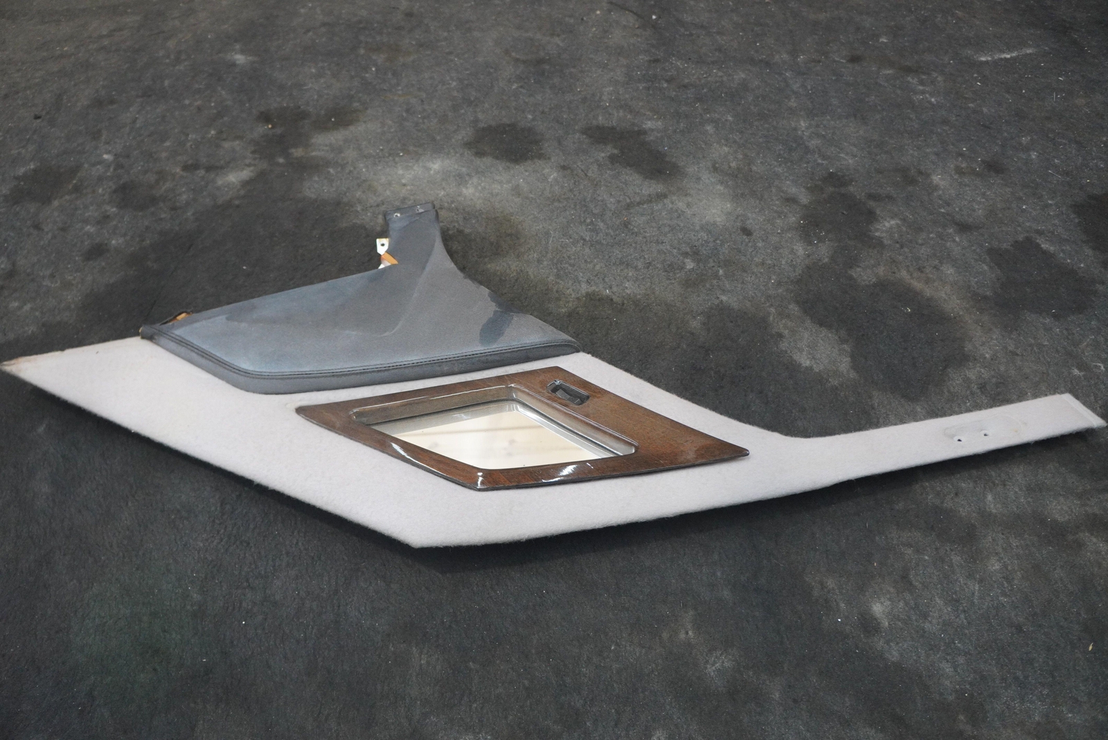 Rear Right Interior Quarter Mirror Trim Panel OEM Bentley Mulsanne 1988
