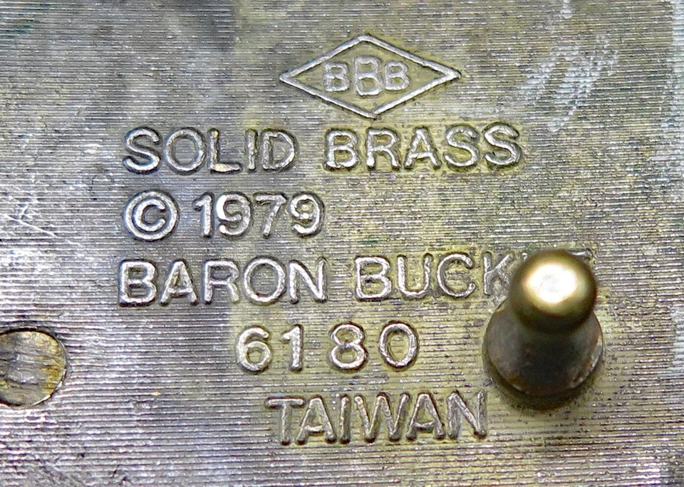 Fivela de cinto vintage bronze barão esqui aquático - Imagem 3 de 4