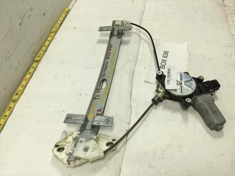 Regulador de ventana eléctrica puerta trasera derecha Acura TL 2007 con motor Mitsuba OEM+ Foto 3 de 4