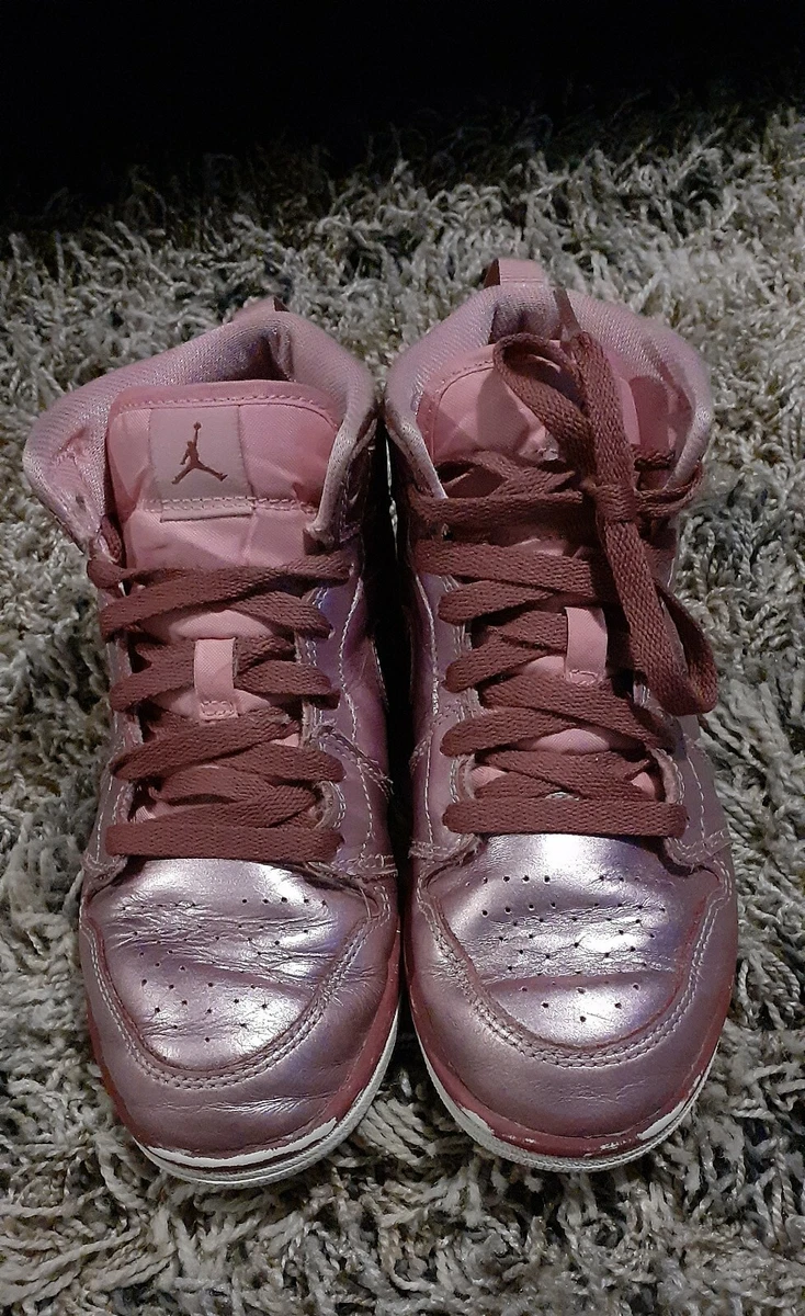 NIKE AIR JORDAN 1 MID PINK AV5173 640 2018 GIRLS YOUTH SIZE 3Y