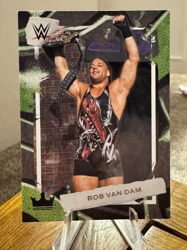 WWE Chronicles 2023 - Pick Your Card - BASE, INSERTS, BRONZE... - Picture 10 of 36