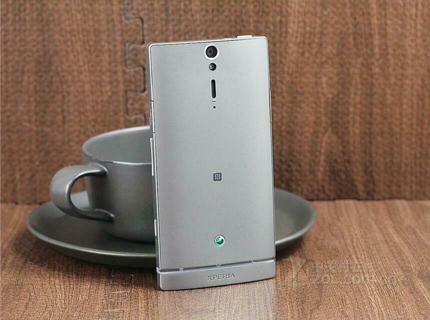 Sony Xperia S LT26i 32GB ROM R1GB RAM 12MP 4.3