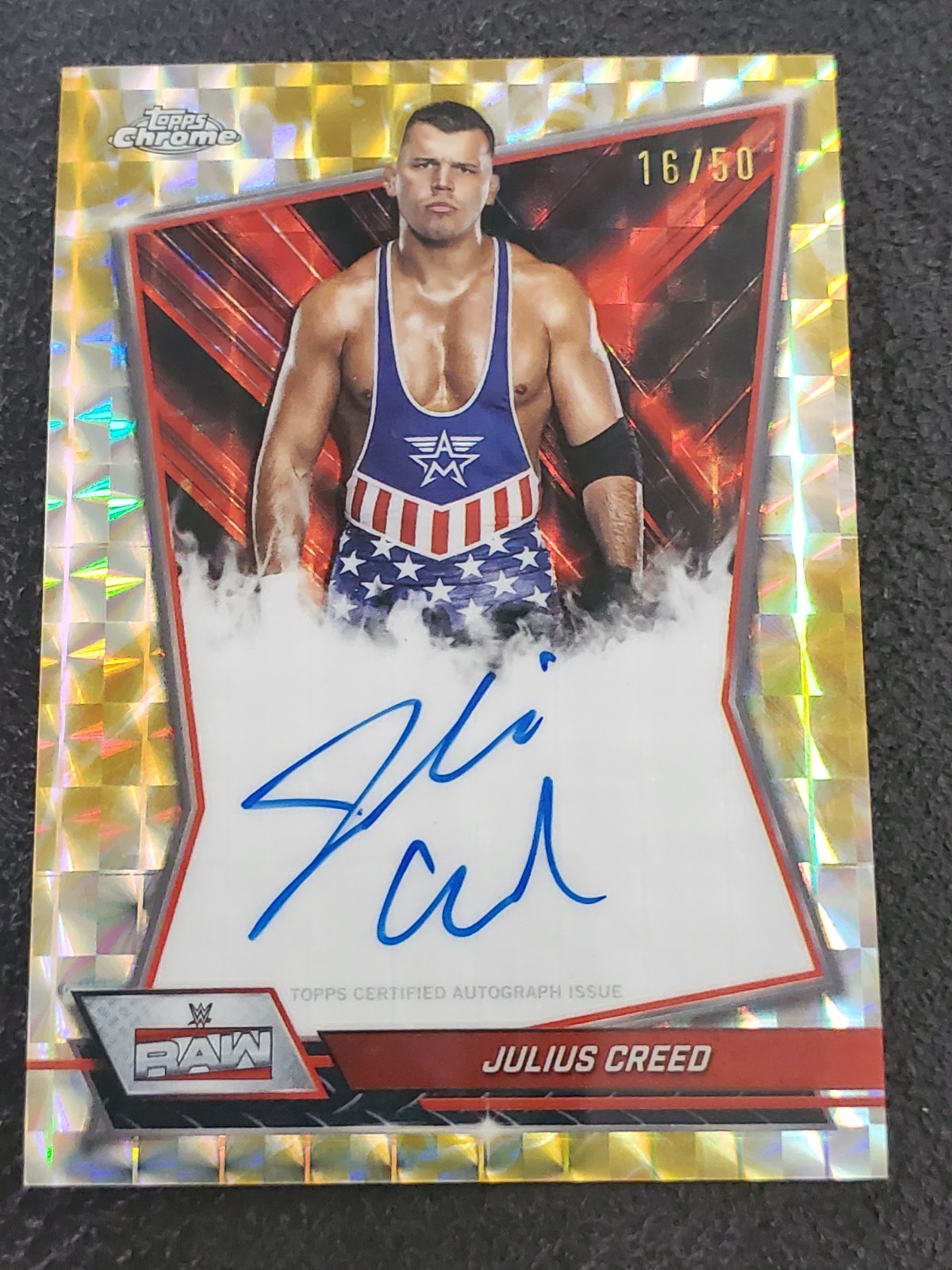 2026 Topps Chrome WWE Red Brand Gold Geometric Refractor /50 Julius Creed Auto