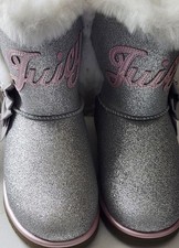 Juicy Couture Girls Ankle Faux Boots Size2