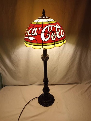 Vintage Coca Cola Tiffany Style PLASTIC Stained Glass Style Shade Lamp 15” Coke