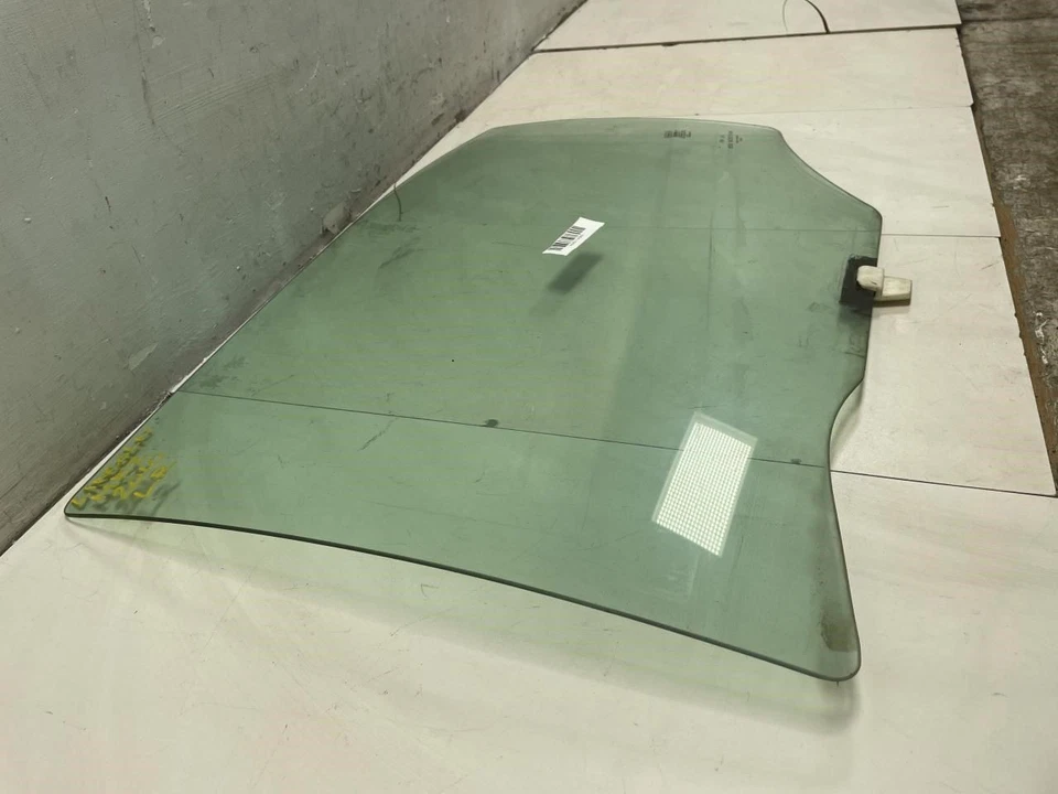 Lincoln MKZ 2010 puerta trasera izquierda lado del conductor ventana vidrio OEM+ Foto 3 de 4