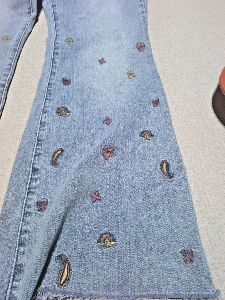 Джинсовые джинсы Daisy Flare Bell с вышивкой снизу Jessica Simpson женские размер 10 - Изображение 3 из 4