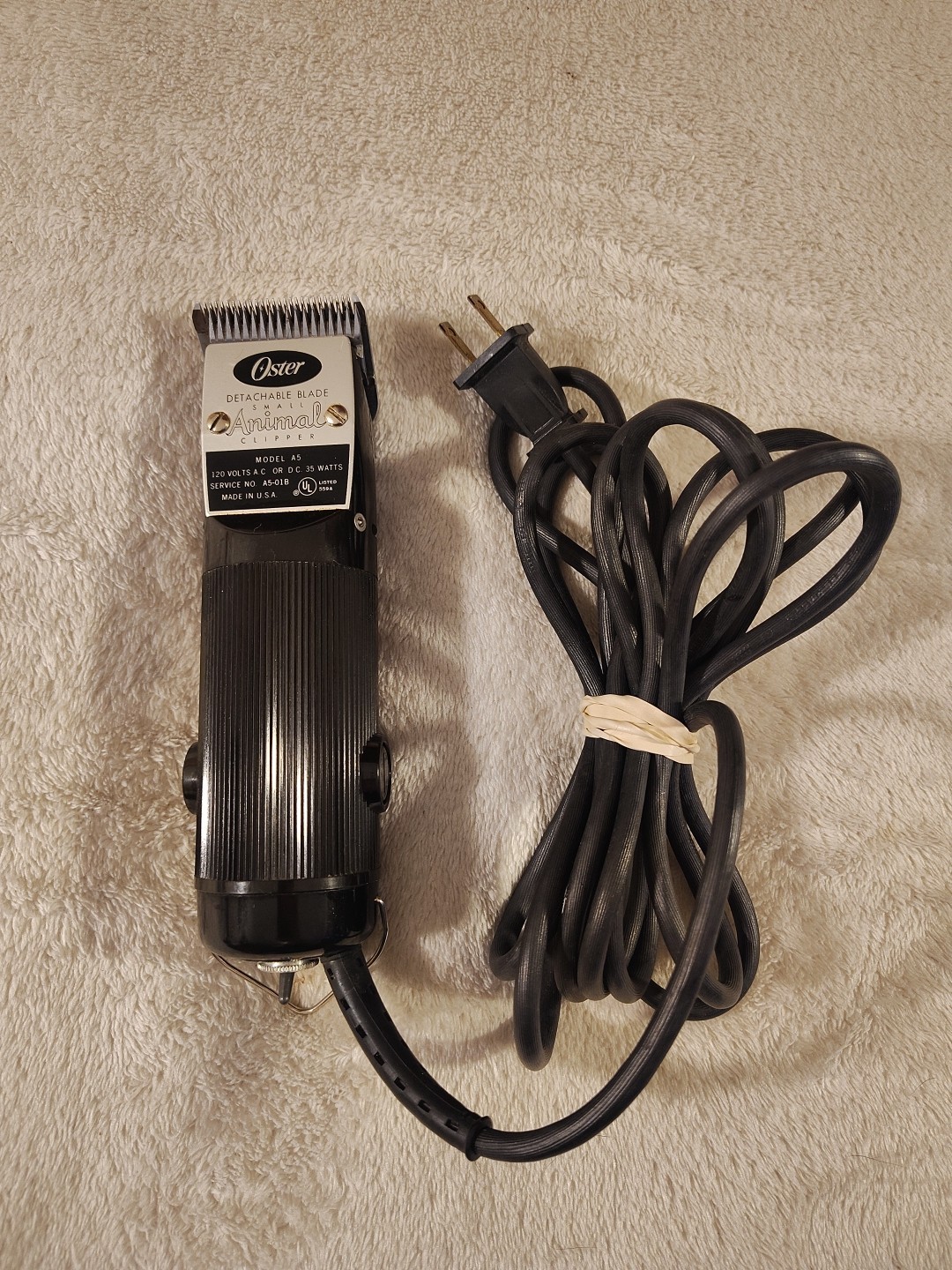 Oster Detachable Blade Small Animal Clippers Model A5 Pet Grooming 1 Speed