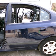 Porte arrière et accessoires Hyundai ELANTRA