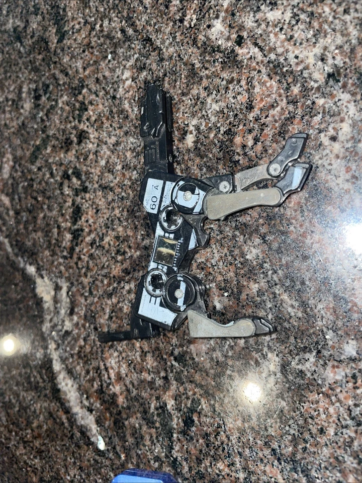 2x SOUNDWAVE 1974 1983 TAKARA HASBRO VINTAGE G1 TRANSFORMERS Cassette Dog Foto 3 de 4