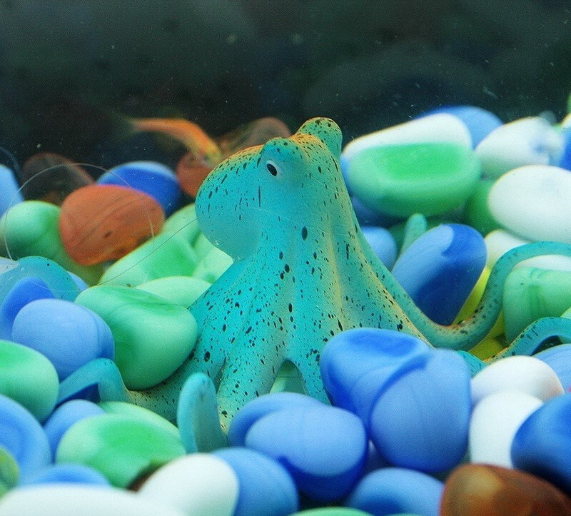 Fluorescent Artificial Octopus Aquarium Decoration Ornament Fish Tank