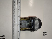 ALLEN BRADLEY 800H-AR GREEN PUSH BUTTON SER F TYPE 4.4X13
