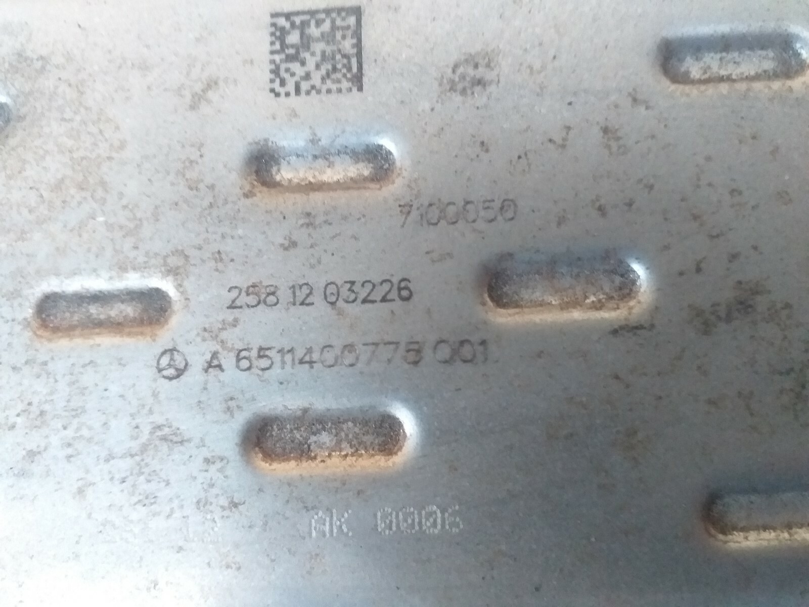 GENUINE MERCEDES W212, 2.2 CDI EGR VALVE WITH COOLER A6511400775  