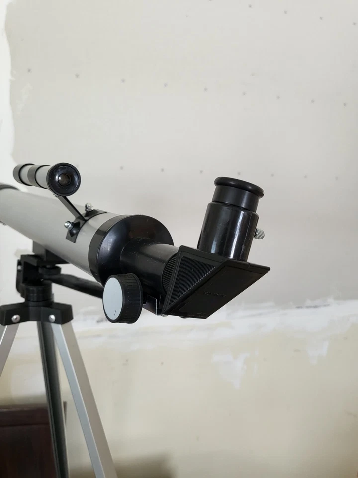 Vivitar Stars & Beyond  60X/120X Reflector Telescope - Image 4 of 4