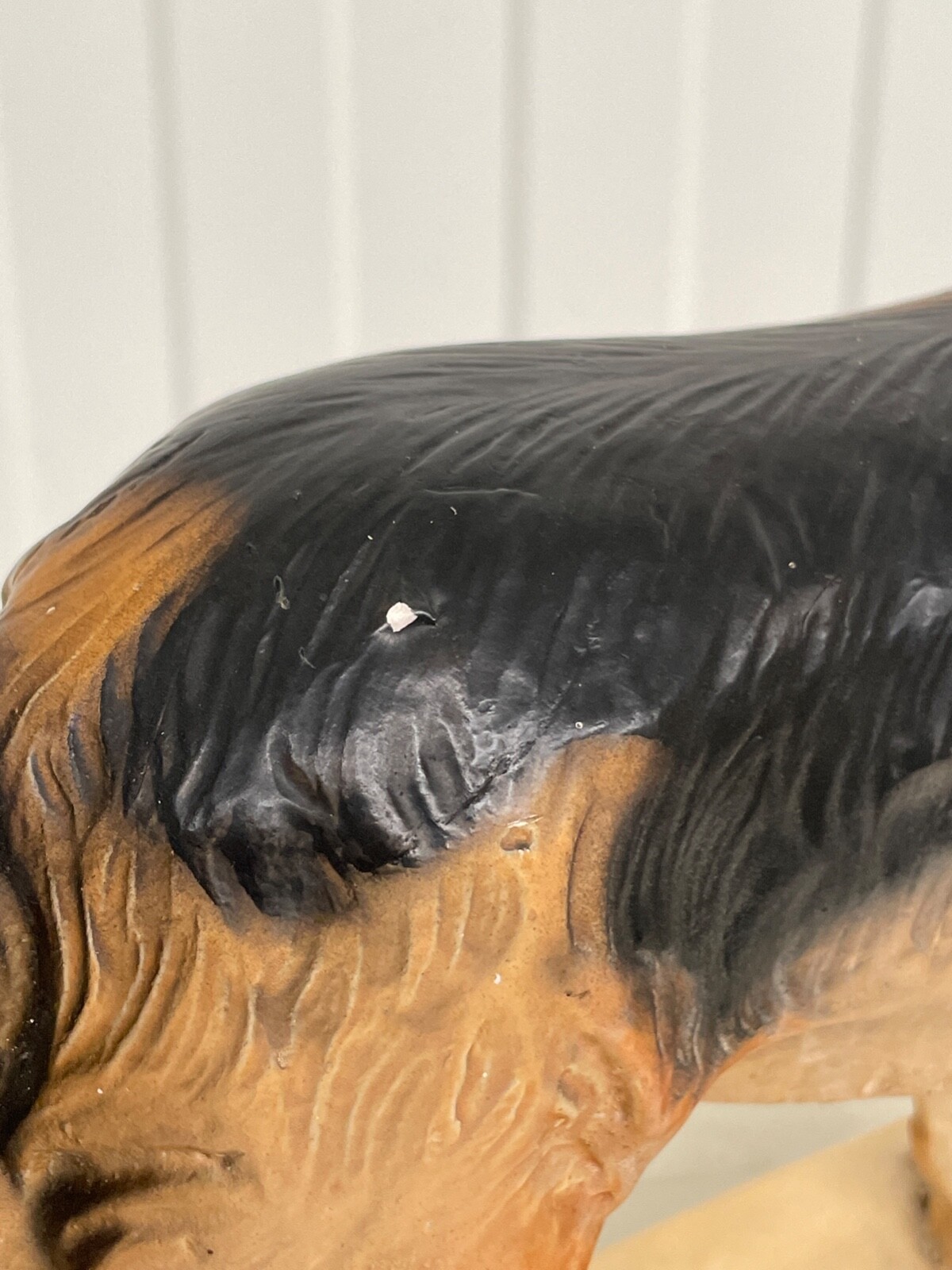 Cognac Hennessy Saint Bernard shop advertising statue - 11.22 inch wide