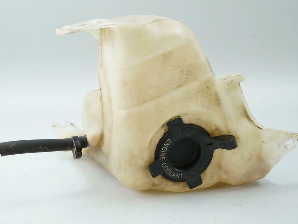 1997 Chevrolet Monte Carlo Radiator Coolant Tank Reservoir Bottle 1028591 Oem - Image 2 of 4