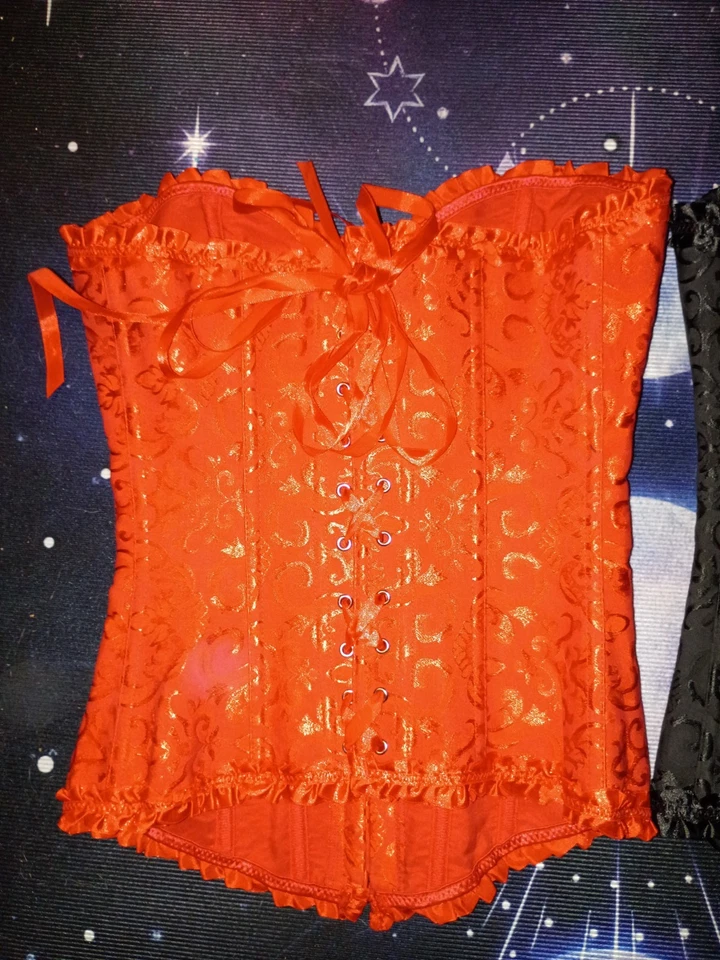 Corsé Rojo Con Cordones Con Cintas Gótico Dominatrix Talla Pequeña Excelente+ Estado  Foto 3 de 4