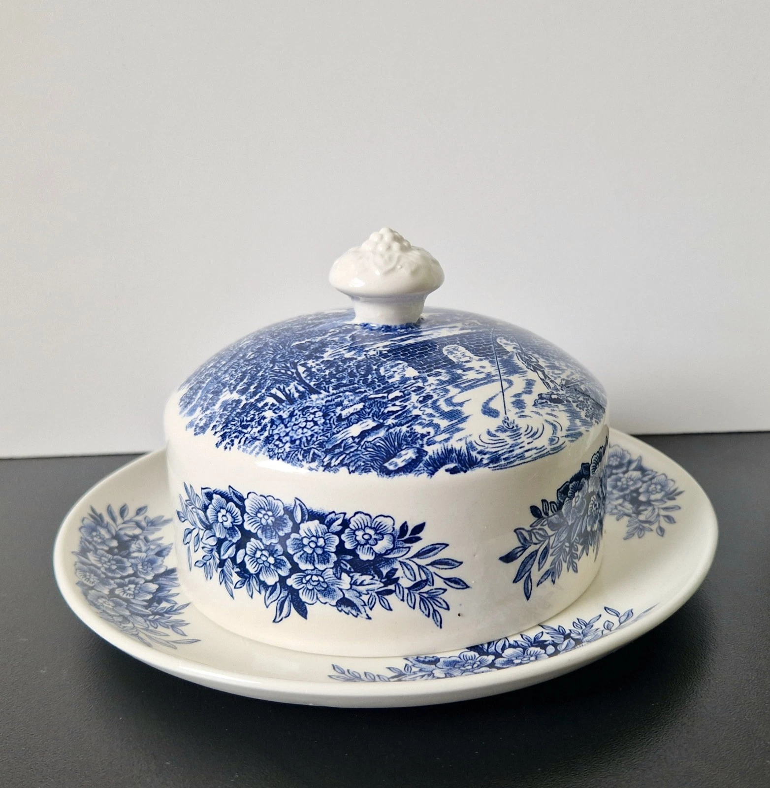 Vintage Crown Ducal England Blue & White Round Covered Butter Dish Bridge Scenes
