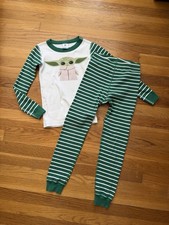 Hanna Andersson Star Wars Grogu Long Pajamas Size 8/130 GUC