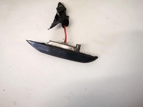 e90022074 Seitenblinker (Kotflügelblinker) Vorne Linke e9-002207 DE1459435-82