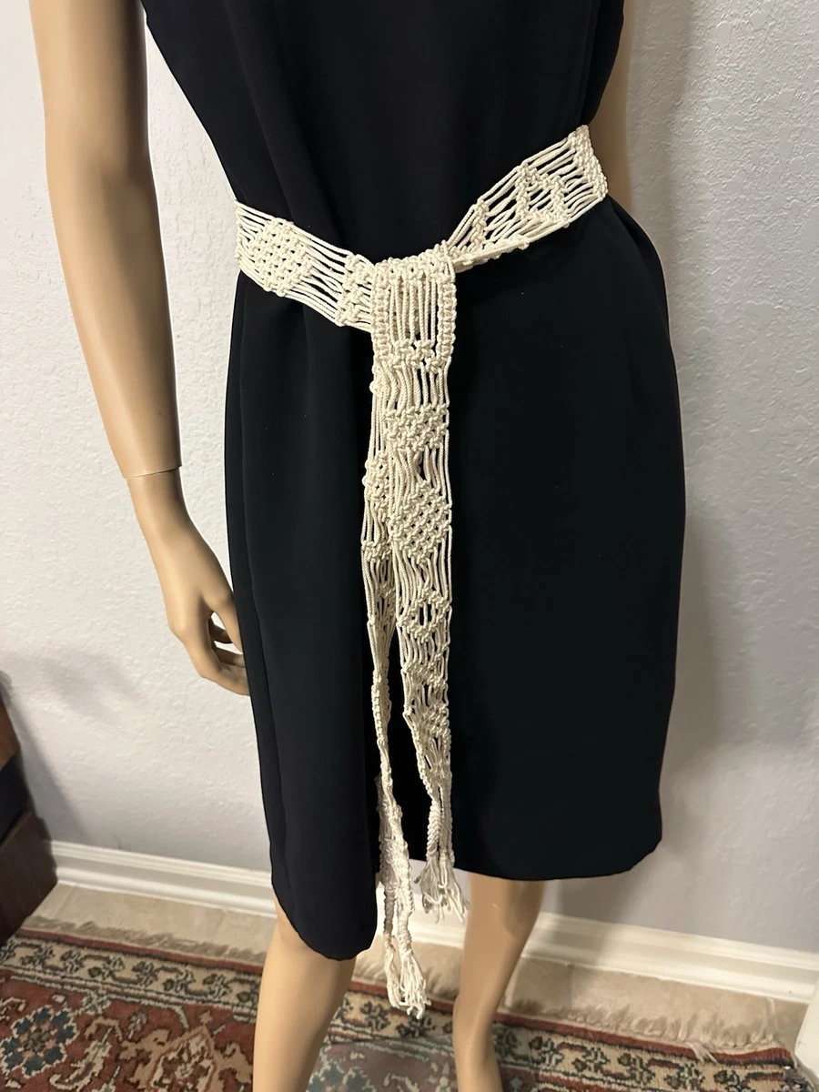 Macrame Belt In Women display picture 1