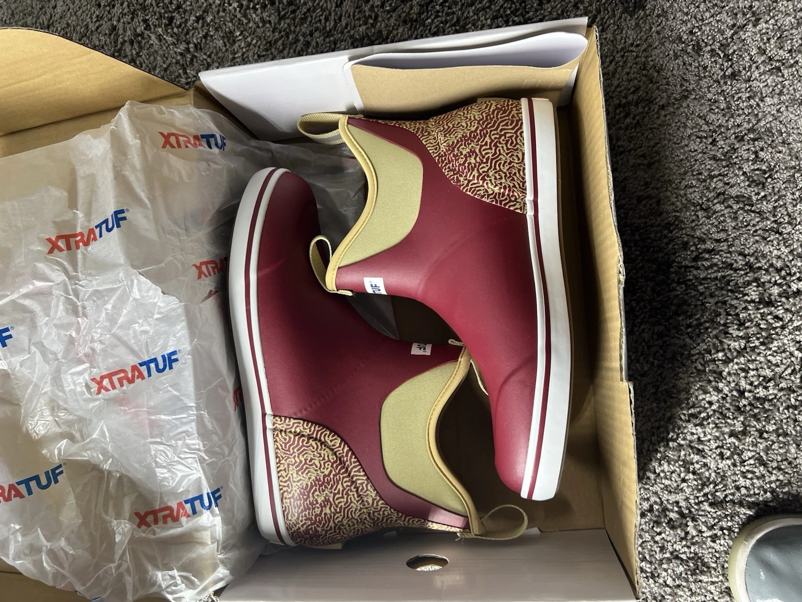 XTRATUF MEN'S 6" TAILGATE ANKLE DECK BOOTS XMAB61BP Sz 9 New In Box Red Fishing