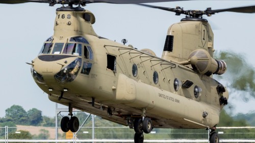 2020 Matchbox Sky Busters US ARMY 1962 BOEING CH-47 CHINOOK HEAVY LIFT CHOPPER! - Picture 4 of 13
