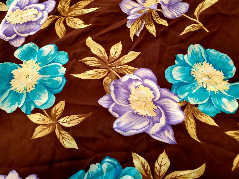 2 1/2 yd Floral Chiffon Fabric Mod Chocolate Brown Apparel 42 Wide B-B - Image 2 of 2