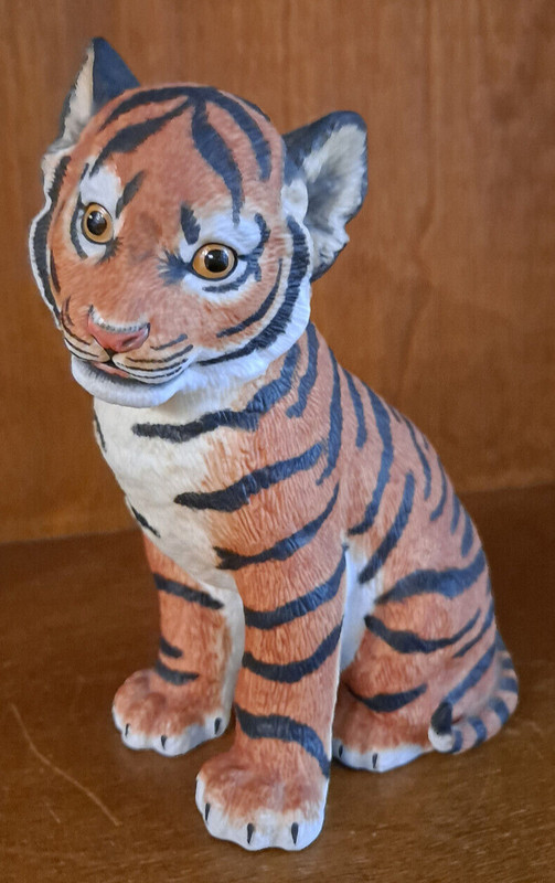 Lenox Sumatran Baby Tiger Cub, Smithsonian Endangered Baby Animals 1994 with COA