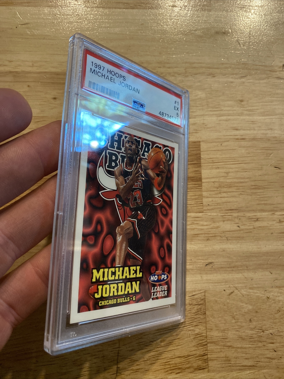 Michael Jordan PSA 5 NBA Hoops Vintage MJ Basketball Card Chicago Bulls 1997 HOF view 7