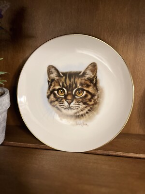 Derick Brown Collectible Tabby Cat Plate Made In USA