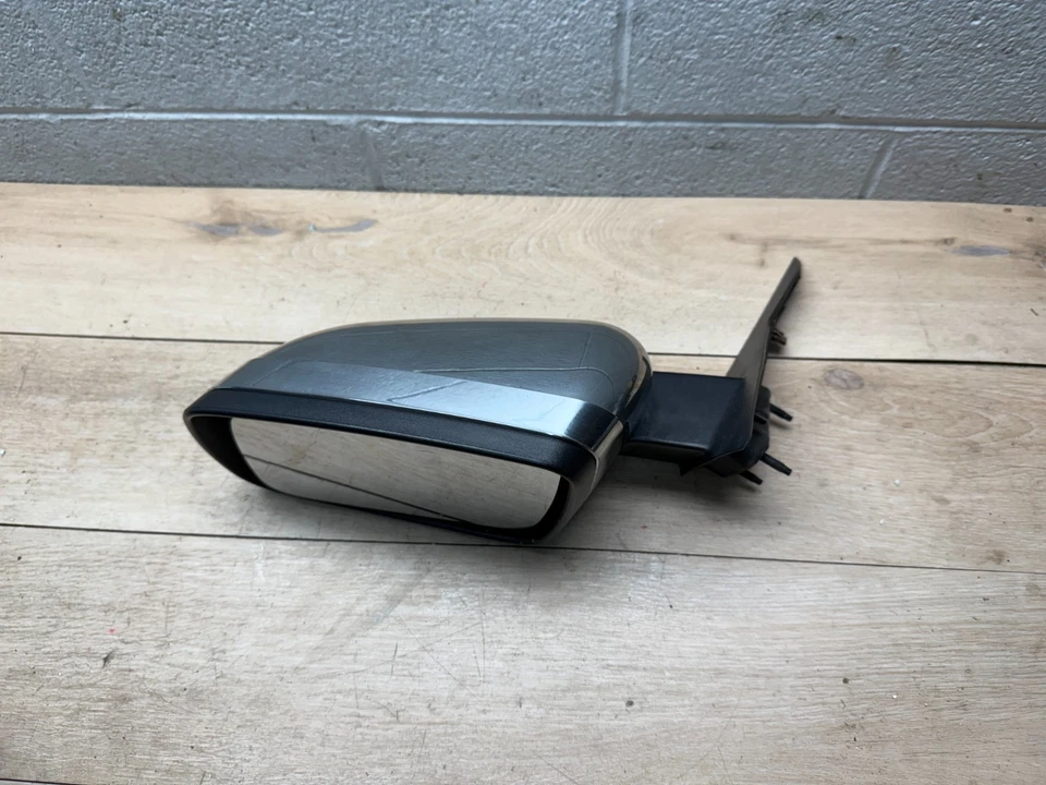 FORD FIVE HUNDRED 05-07 OEM FRONT LEFT DRIVER SIDE EXTERIOR VIEW MIRROR CHROME - Image 4 of 4
