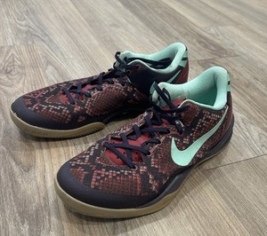 Nike Kobe 8 System VIII Pit Viper Purple Dynasty Green Glow 555035502 Mens 8.5 Nike Kobe 8 System VIII Pit Viper Purple Dynasty Green Glow  main image 4
