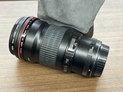 Canon EF 200mm f/2.8L II USM Lens Near Mint w/ HOYA UV, Caps & Bag   FREE Ship