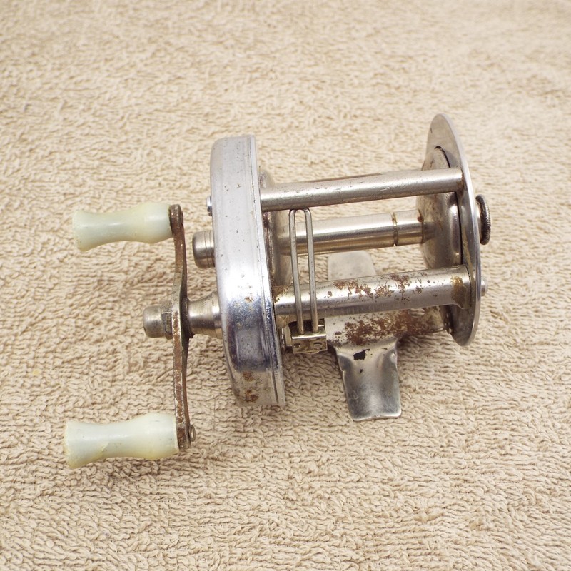 LONGFELLOW CR 2031 Vintage fishing reel