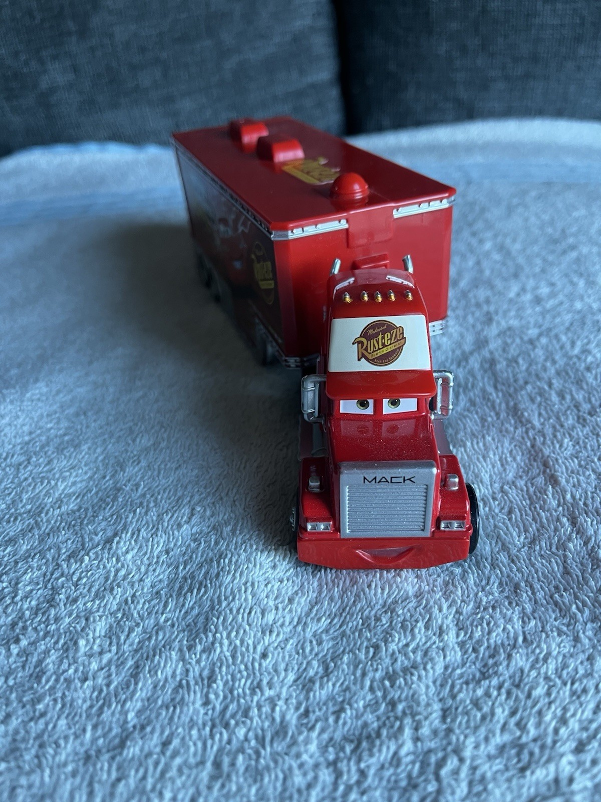 S Rare Original Mack Hauler Semi Truck & Excellent Condition 8&rdquo;