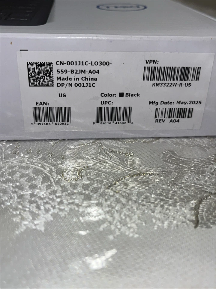 NEW Dell Wireless Keyboard and Mouse KM3322W - Image 4 of 4