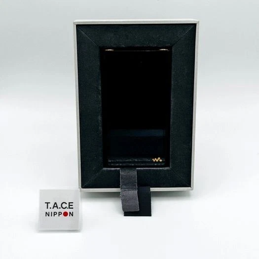 Sony Walkman NWZ-ZX1 Silver (128GB) Digital Media Player, Japanese with Case - Image 4 of 4