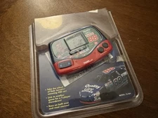 1999 Tiger Electronics Winners Circle Dale Earnhardt Electronic Handheld Game