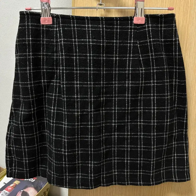 Checked Pattern Women's Suit Set with Jacket and … - image 9