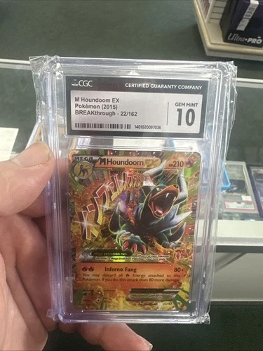 M Houndoom EX 22/162 Breakthrough Holo - CGC 10
