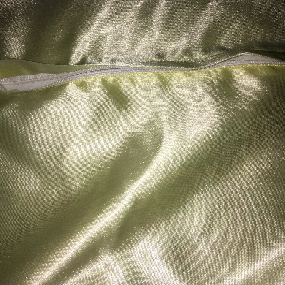 1pc zippered Tibetan Auspicious Designs cushion cover With Zipper 15.5 - Image 3 of 4