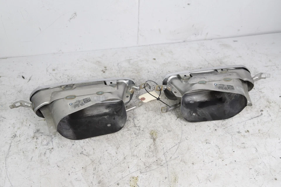 BMW 740i 750i 2016-2019 juego de puntas de silenciador de escape trasero izquierdo y derecho OEM Foto 2 de 4