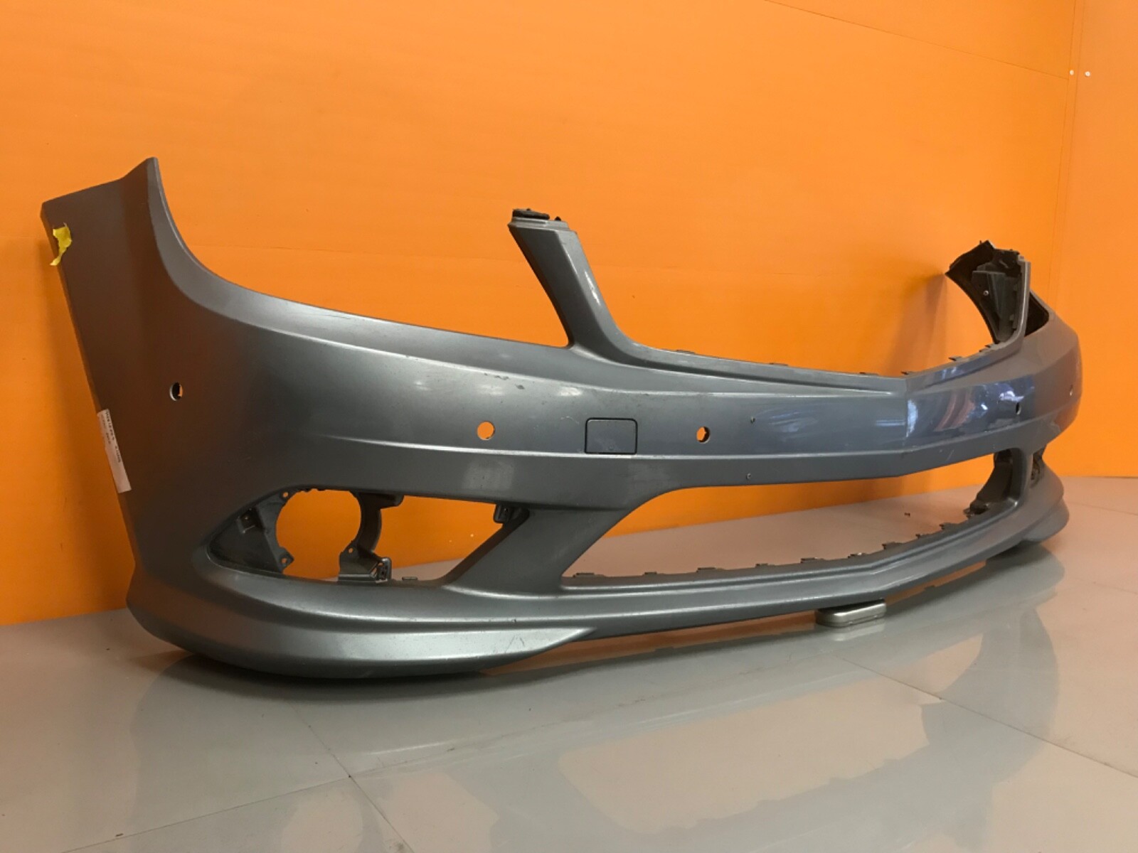 +Mercedes c class amg w204 2007-10 GENUINE FRONT BUMPER each - Image 7
